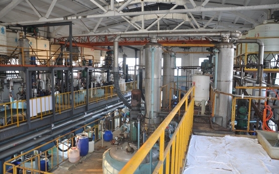 Cloruro di ammonio Polydadmac che floccula colore poli Diallyl dimetilico di Low Viscosity Light dell'agente